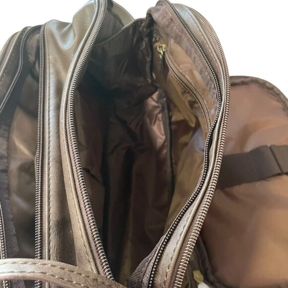 Elviros PU Leather Travel Toiletry Bag Multi-Compartment Zipper Closure Grooming - Picture 4 of 10